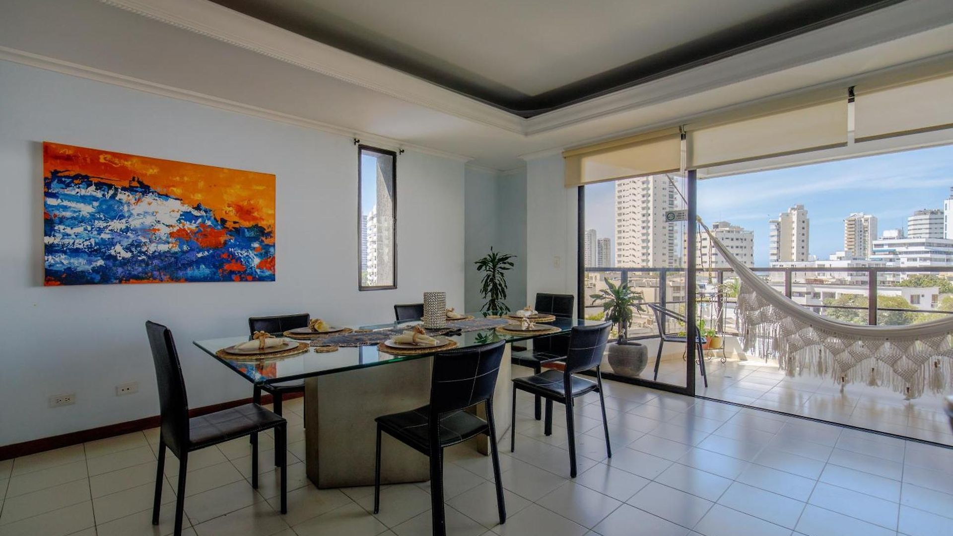 Habitación 3 A Cuadra De La Playa Y Bahía *